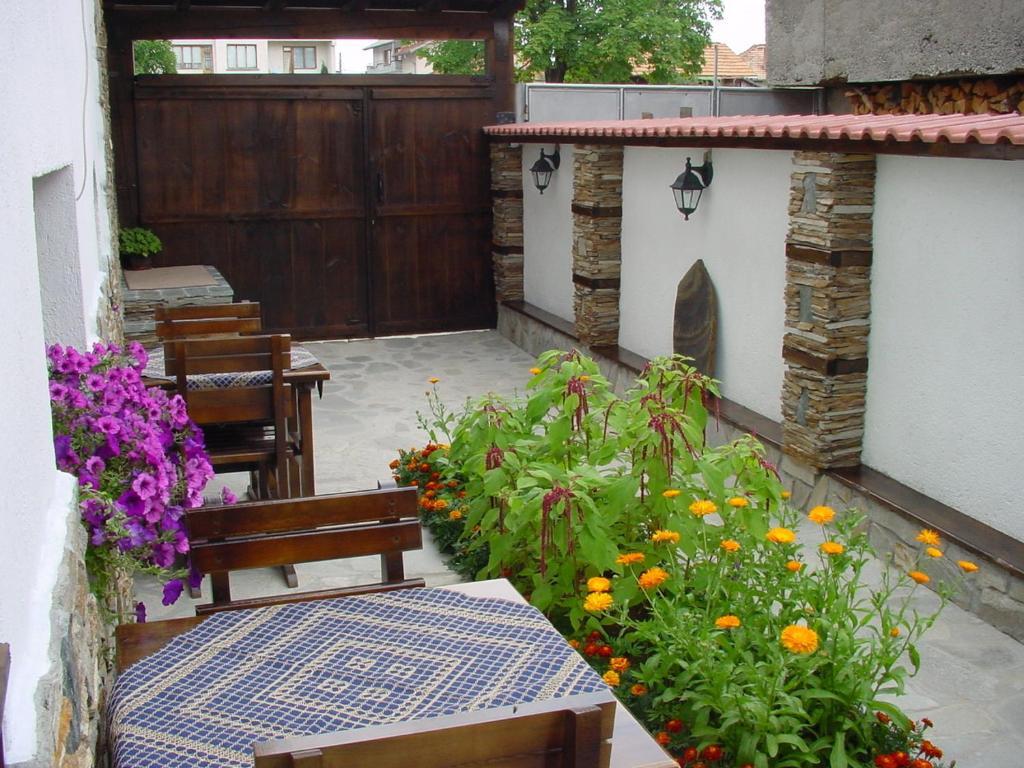 Guest House Voyno Добриниште Екстер'єр фото